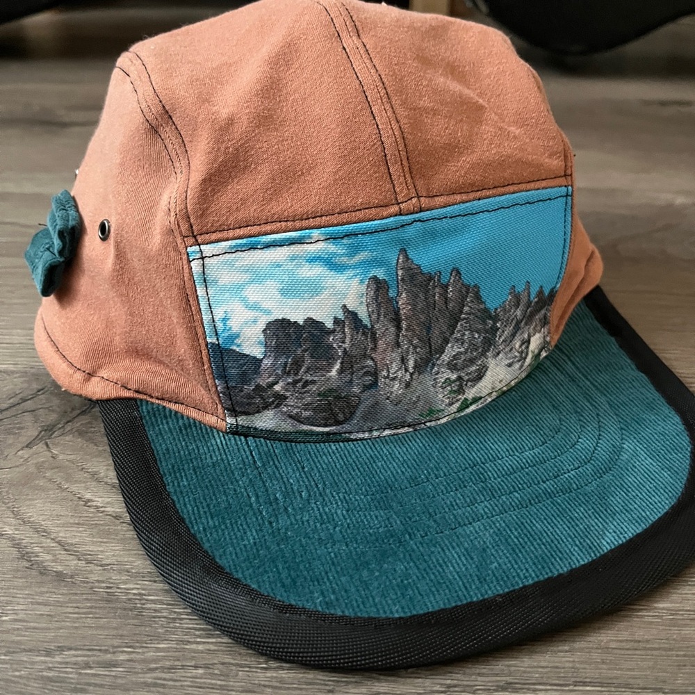 Hikingbird Creative 5-Panel Hat